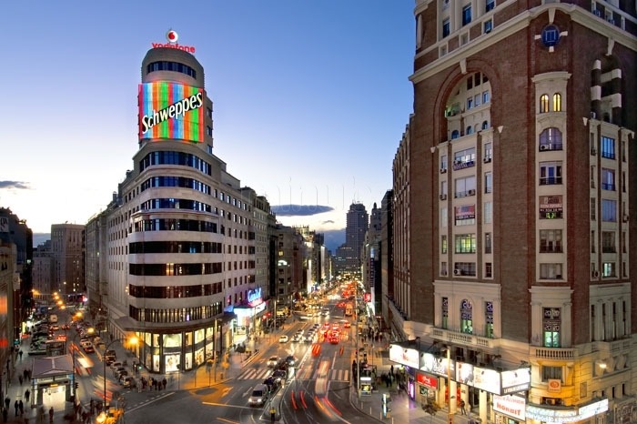 Calle Gran Vía em Madrid - Espanha